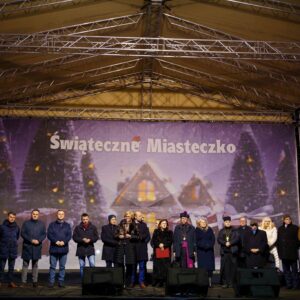 Uczestnicy wigilii miejskiej w Rzeszowie