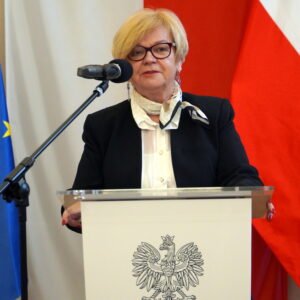 Wojewoda podkarpacki Teresa Kubas-Hul przemawia podczas uroczystości