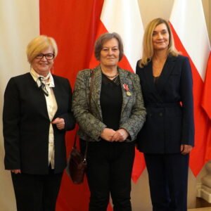 Uczestnicy uroczystości z udziałem podkarpackich nauczycieli