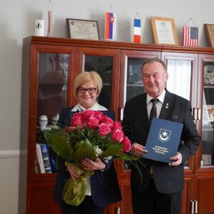 Wojewoda podkarpacki Teresa Kubas-Hul podczas wizyty w gminie Sieniawa