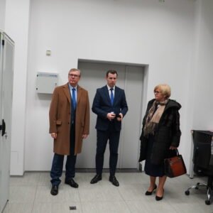 Wojewoda z wizytą w Centrum Powiadamiania Ratunkowego w Rzeszowie