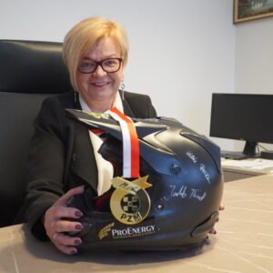 Wojewoda Podkarpacki Teresa Kubas-Hul zagra z tegoroczną Wielką Orkiestrą Świątecznej Pomocy. – To wspaniała akcja, która od lat jednoczy Polaków w szczytnym celu. Bardzo się cieszę, że będę mogła dołożyć do niej swoja cegiełkę – mówi wojewoda.