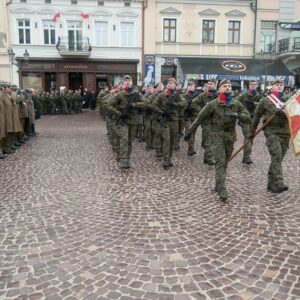 Uczestnicy przysięgi wojskowej terytorialsów