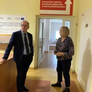 Wicewojewoda podkarpacki Wiesław Buż podczas wizyty w Mielcu