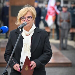 Wojewoda podkarpacki Teresa Kubas-Hul podczas obchodów 105. rocznicy śmierci płk. Leopolda Lisa-Kuli