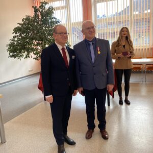 Wicewojewoda podczas uroczystości wręczenia odznaczeń państwowych