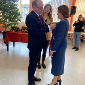 Wicewojewoda podczas uroczystości wręczenia odznaczeń państwowych