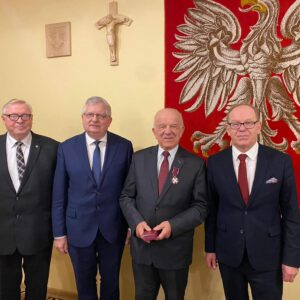 Wicewojewoda z osobami odznaczonymi