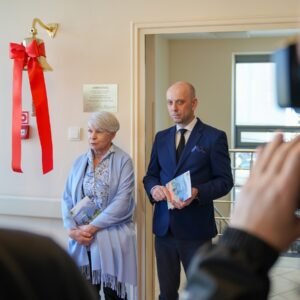 Wicewojewoda Paweł Bartoszek podczas uroczystości w szpitalu