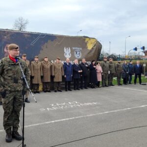 Żołnierze podczas uroczystej przysięgi