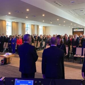 Uczestnicy uroczystości z okazji jubileuszu nadzoru budowlanego