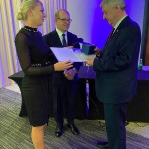 Uczestnicy uroczystości z okazji jubileuszu nadzoru budowlanego