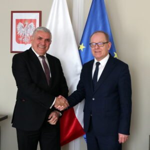 Wicewojewoda podkarpacki Wiesław Buż i konsul honorowy Chorwacji w Krakowie Paweł Włodarczyk