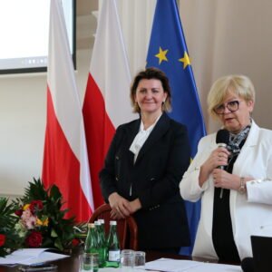 Uczestnicy spotkania z kadra kierowniczą środowiskowych domów samopomocy