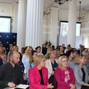 Uczestnicy spotkania z kadra kierowniczą środowiskowych domów samopomocy