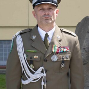Uczestnicy uroczystości przekazania obowiązków komendantowi Straży Granicznej
