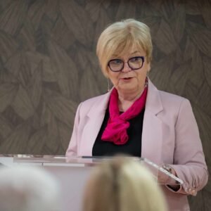 Uczestnicy otwarcia SORu w szpitalu MSWiA