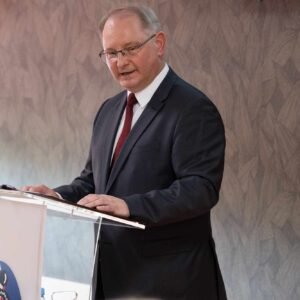Uczestnicy otwarcia SORu w szpitalu MSWiA