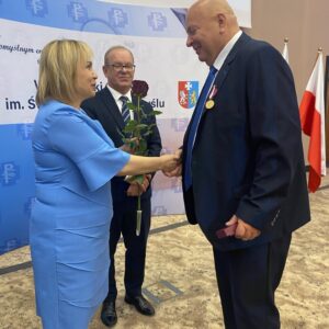Uczestnicy uroczystości wręczenia odznaczeń w Przemyślu