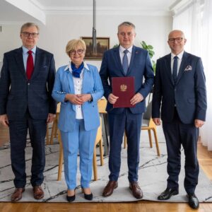 Wojewoda podkarpacki Teresa Kubas-Hul i II wicewojewoda podkarpacki Tomasz Lorenc
