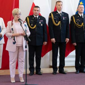 Uczestnicy uroczystości strażackich