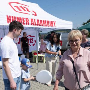 Uczestnicy pikniku w Solinie