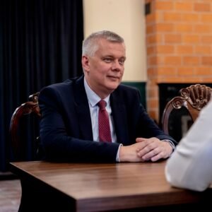 Rozmowa Tomasza Siemoniaka, ministra spraw wewnętrznych i administracji z Teresą Kubas-Hul, wojewodą podkarpackim.
