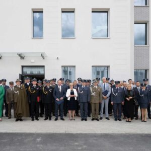 Uczestnicy uroczystości z okazji wojewódzkiego święta służby więzienne