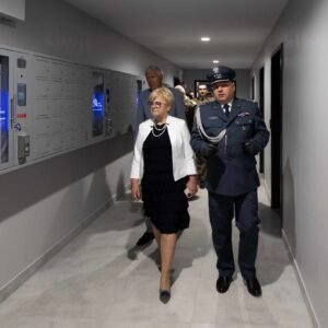 Uczestnicy uroczystości z okazji wojewódzkiego święta służby więzienne