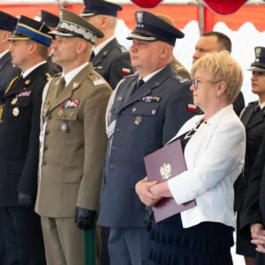 Uczestnicy uroczystości z okazji wojewódzkiego święta służby więzienne