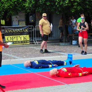 Uczestnicy zawodów strażackich