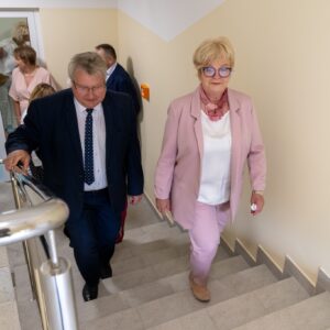 Uczestnicy otwarcia Jarosławskiego Centrum Zdrowia Psychicznego