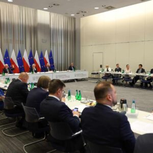 Uczestnicy narady wojewodów w Ministerstwie Spraw Wewnętrznych i Administracji