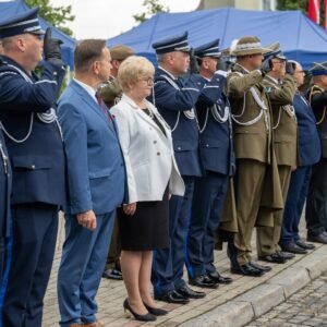 Uczestnicy obchodów Święta Policji
