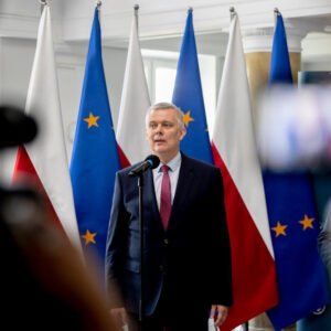 Wspólna konferencja prasowa ministra Tomasza Siemoniaka i premiera Donalda Tuska w Rzeszowie na temat przywrócenia 10 delegatur Agencji Bezpieczeństwa Wewnętrznego.