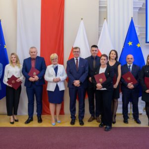 Uczestnicy uroczystości z okazji Narodowego Święta Niepodległości