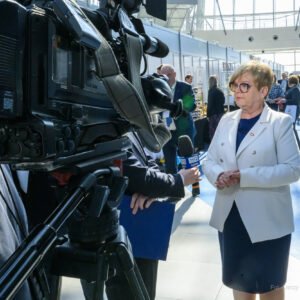 Teresa Kubas-Hul, Wojewoda Podkarpacki udziela wywiadu TVP Rzeszów.