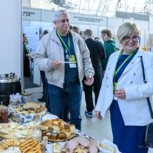 Teresa Kubas-Hul, Wojewoda Podkarpacki na jednym ze stoisk degustacyjnych.
