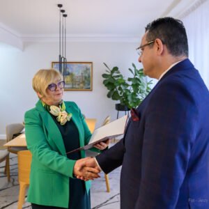 Teresa Kubas-Hul, Wojewoda Podkarpacki i dr hab. n. med. Robert Brodowski, • Konsultant Wojewódzki w dziedzinie chirurgii szczękowo-twarzowej. Wręczenie powołania