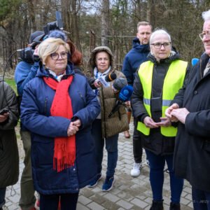 Teresa Kubas-Hul, Wojewoda Podkarpacki podczas briefingu prasowego na granicy w Barwinku.