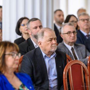 Uczestnicy spotkania w PUW na temat finansowania samorządowych projektów w zakresie klimatu i środowiska.